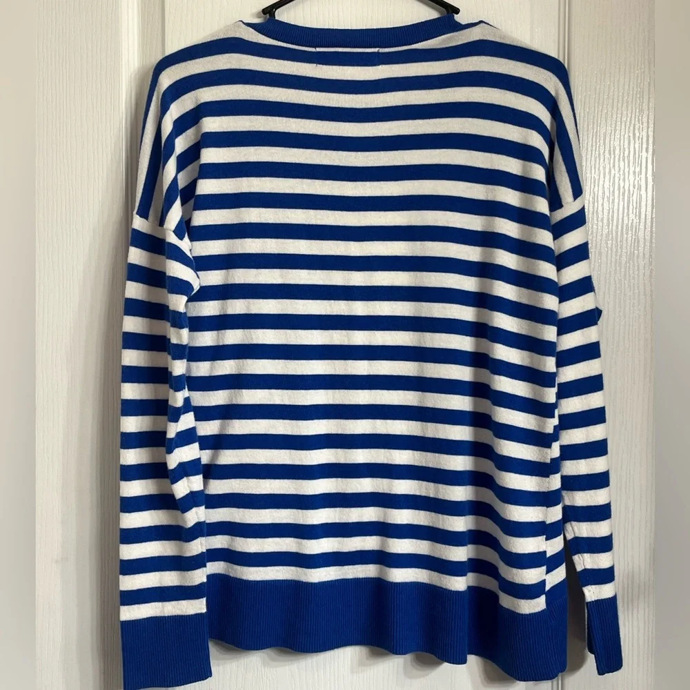 Michael Kors Womens Blue Striped Long Sleeves Round Neck Blouse Top Size Small‎